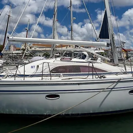Bavaria Vision 44 Botel